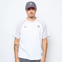 25-26 Olympique Lyonnais Men's Wall Street Jersey